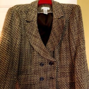 Women’s tweed jacket